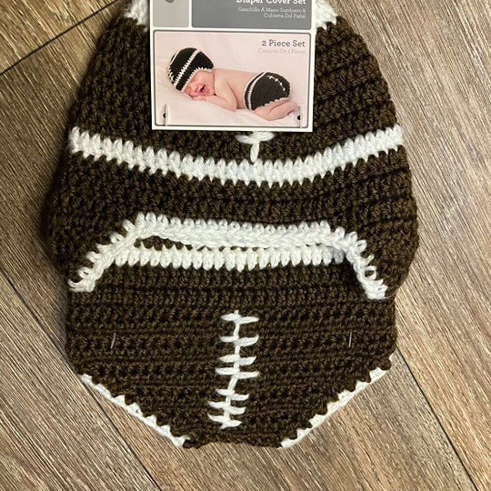 NWT Football Photo outfit for babies unisex hat and diper cover